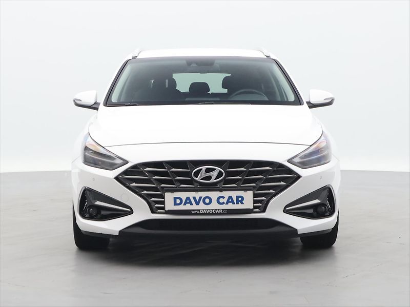 Hyundai i30 1,6 CRDi 85kW Smart LED CZ - fotka 2 z 36