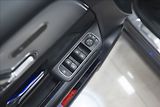 Mercedes-Benz GLB 2,0 200d 4MATIC NAVI KAMERA ČR - náhled 18