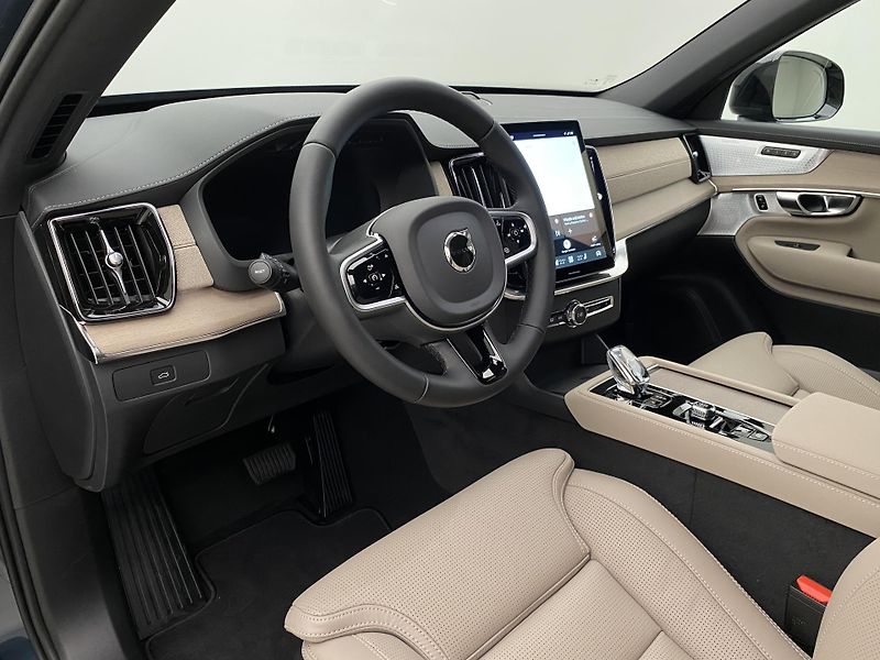 Volvo XC90 (2026) B5 AWD AUT DARK PLUS 7míst - fotka 25 z 70