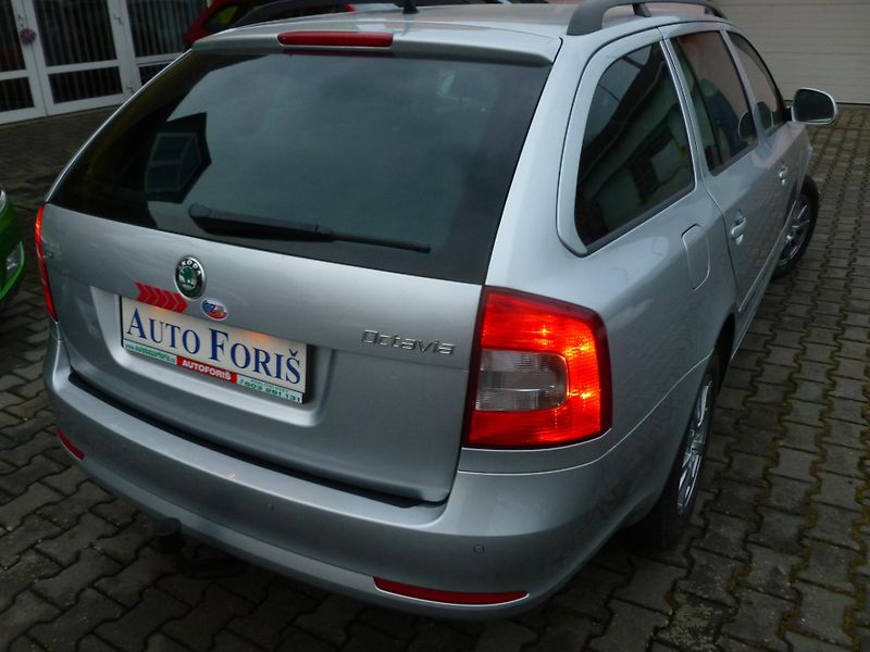 Škoda Octavia 1.4TSI TAŽNÉ,DIGI KLIMA - fotka 12 z 22