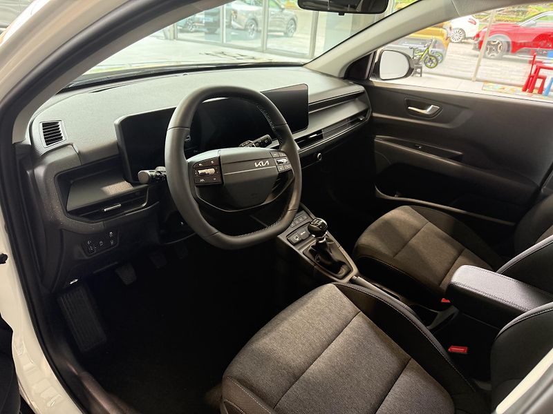 Kia Stonic 1.0 T-GDi SPIN - fotka 6 z 7