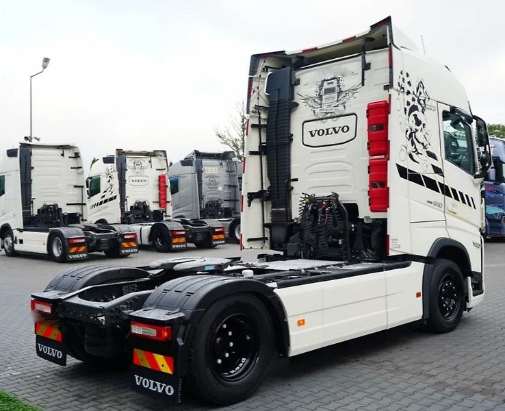 Volvo FH (2022) 500 4x2 tahač EURO 6 - fotka 6 z 27