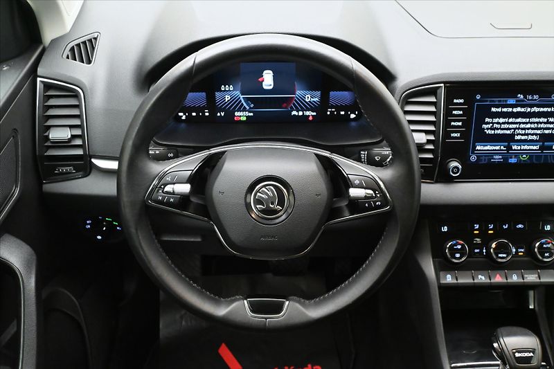 Škoda Karoq 2,0 TDI 85 kW DSG  VIRTUAL Zár - fotka 18 z 30