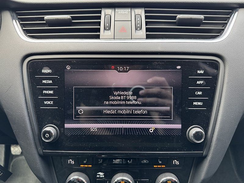 Škoda Octavia (2018) 1.5TSi LED Navi Výhřev Okna - fotka 12 z 50