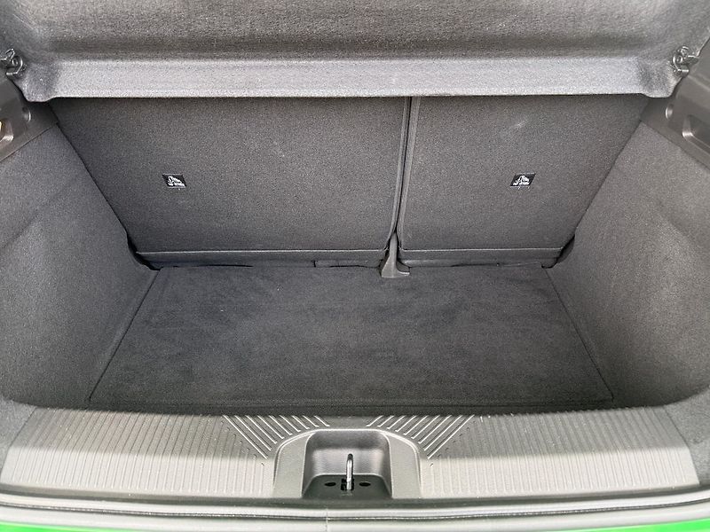 Renault R5 TEchno 150 k Comfort Range - fotka 11 z 24