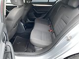 Škoda Octavia (2014) 1.6 TDi, ČR, AC, výhřev sed - náhled 10