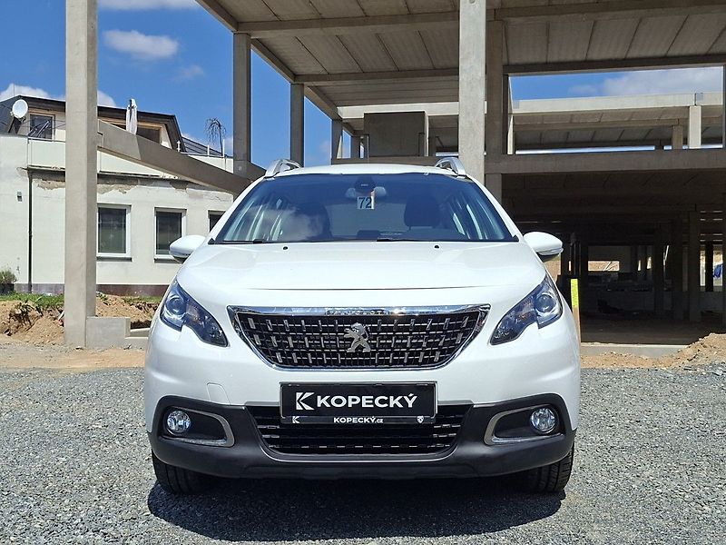 Peugeot 2008 1,2 PT 130k M6 2.MAJ - fotka 7 z 23