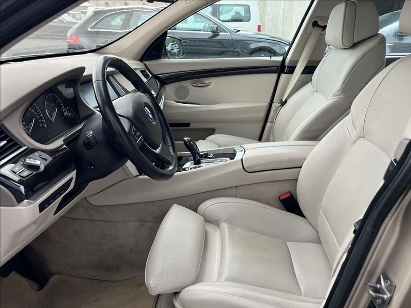 BMW Řada 5 535d GT 1.mai. nové ČR - fotka 10 z 34