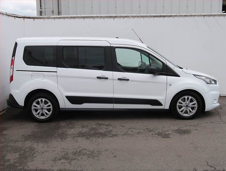 Ford Tourneo Connect (2021) Maxi Trend 1.5 EcoBlue, 5Míst - fotka 6 z 18