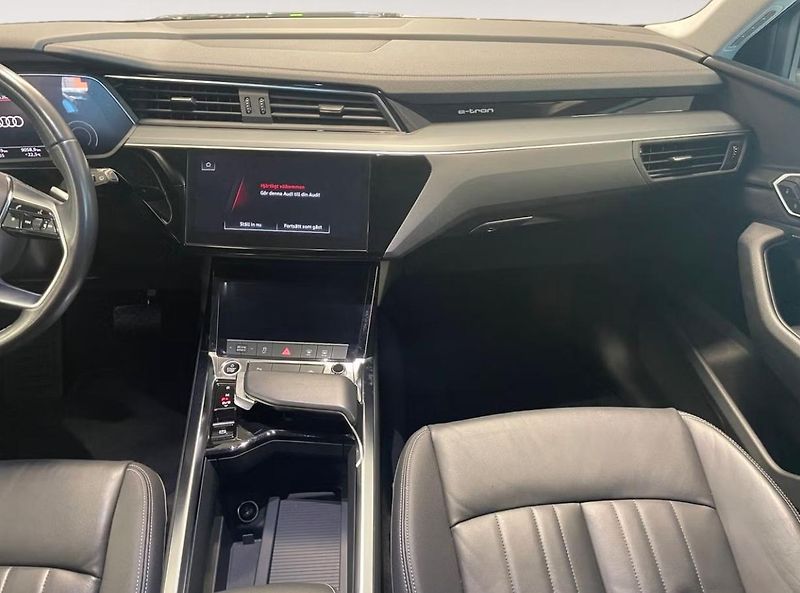 Audi Q8 e-tron 50 Q Kam Matrix Tažné BLIS - fotka 10 z 24