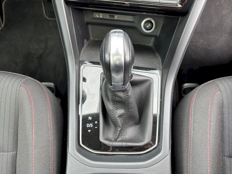 Volkswagen Touran (2017) 1.4 TSi 110kW DSG - fotka 32 z 33