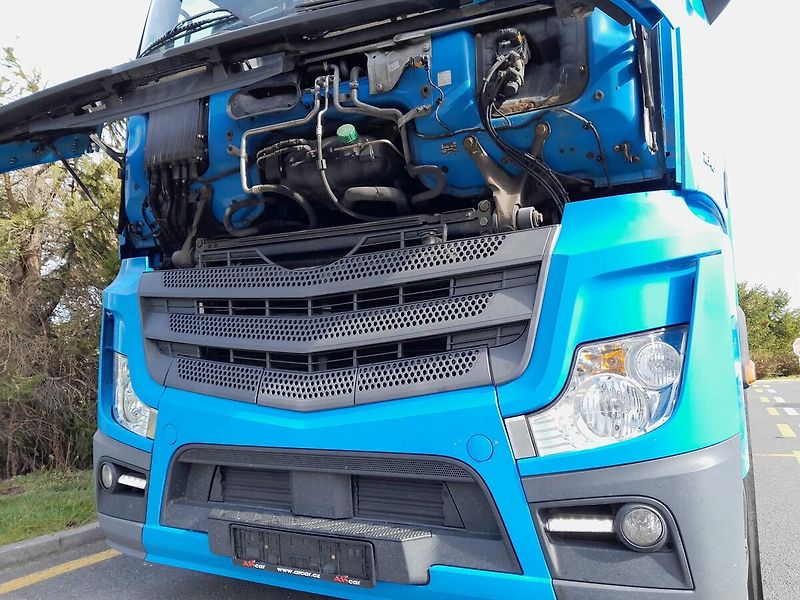 Mercedes-Benz Actros 1848 ADR Retarder - fotka 5 z 39