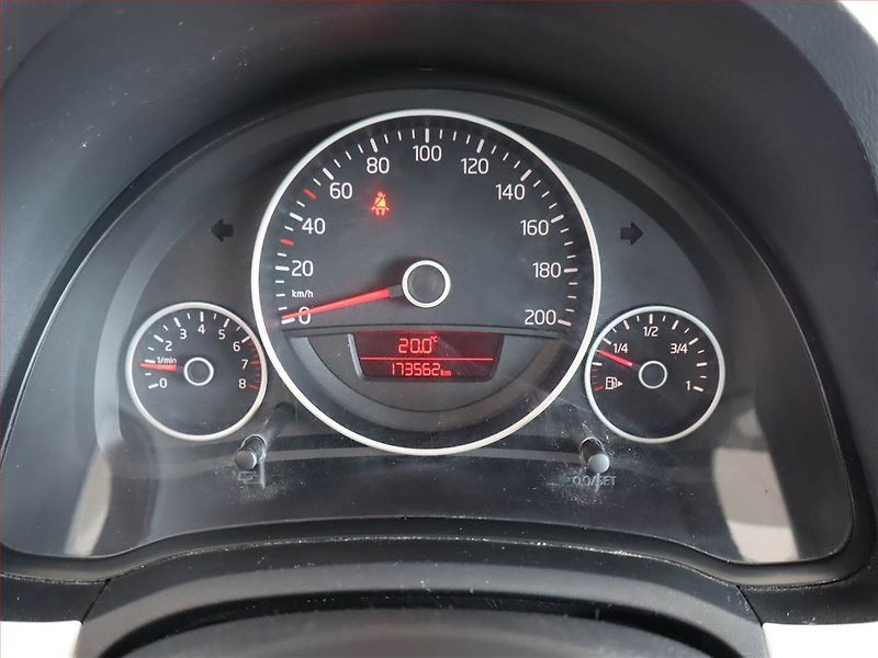 Volkswagen up! (2012) 1.0 MPI, Tempomat - fotka 11 z 14