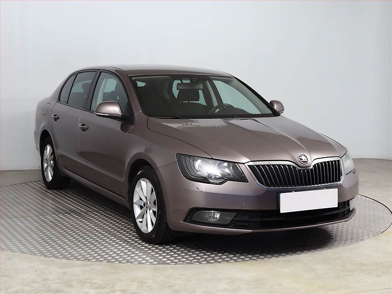 Škoda Superb (2013) Ambition 2.0 TDI, 4X4 - fotografie inzerátu