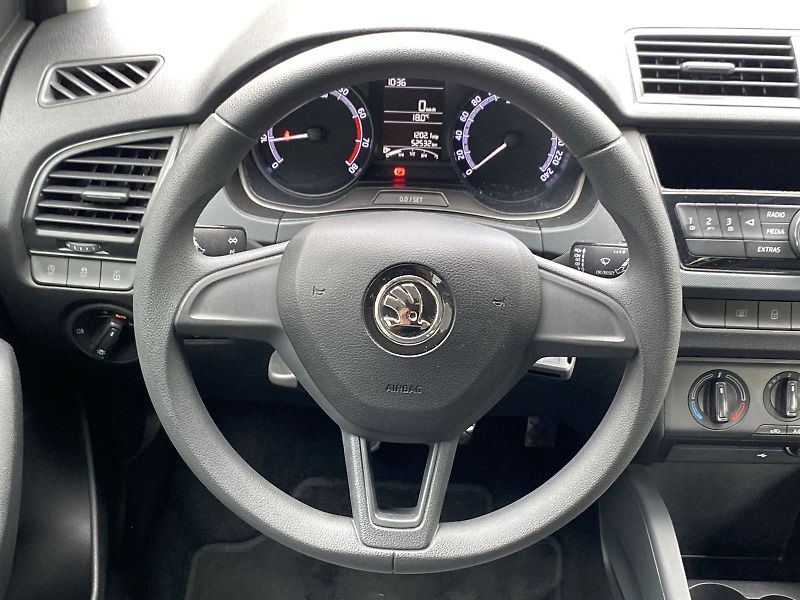 Škoda Fabia (2020) 1.0 MPI Active - fotka 10 z 26