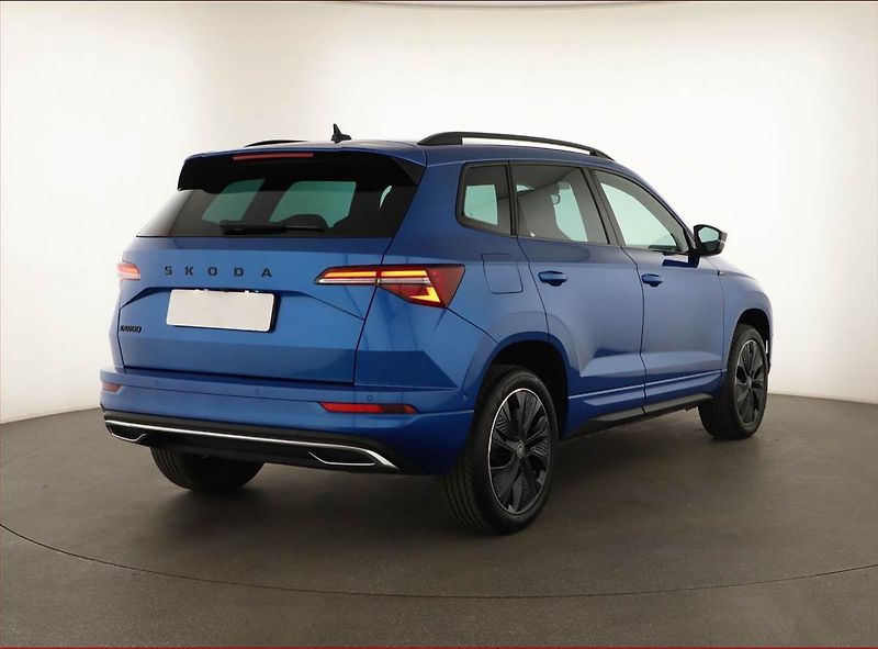 Škoda Karoq (2025) 1.5 TSI, Sportline, Navigace - fotka 5 z 20