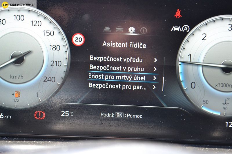 Hyundai Tucson 1.6CRDi SMART - fotka 41 z 55