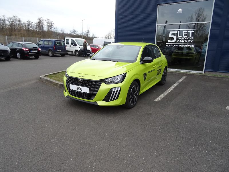 Peugeot 208 (2026) STYLE Hybrid 110 e-DCS6 - fotka 3 z 37