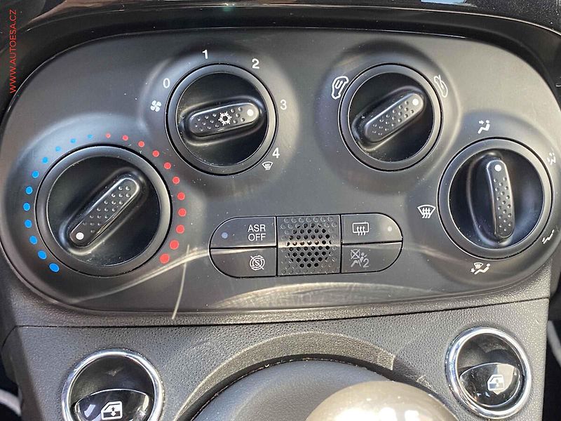 Fiat 500 (2019) 1.2i, Sport - fotka 13 z 15