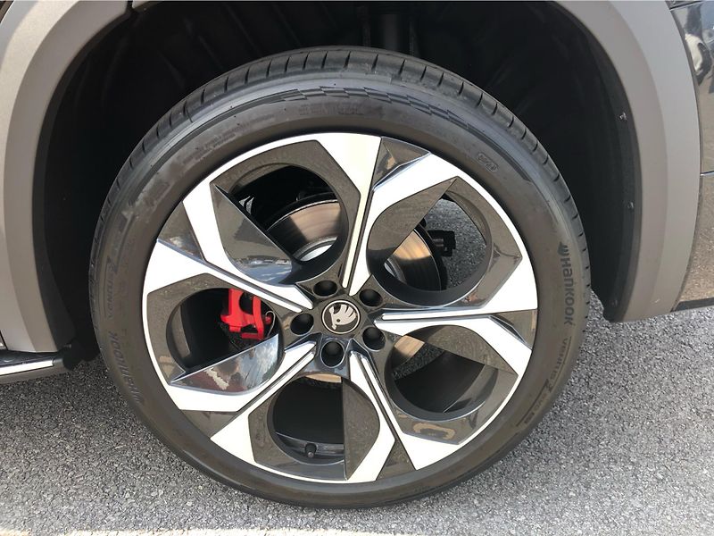 Škoda Kodiaq 2,0TSI - fotka 14 z 30