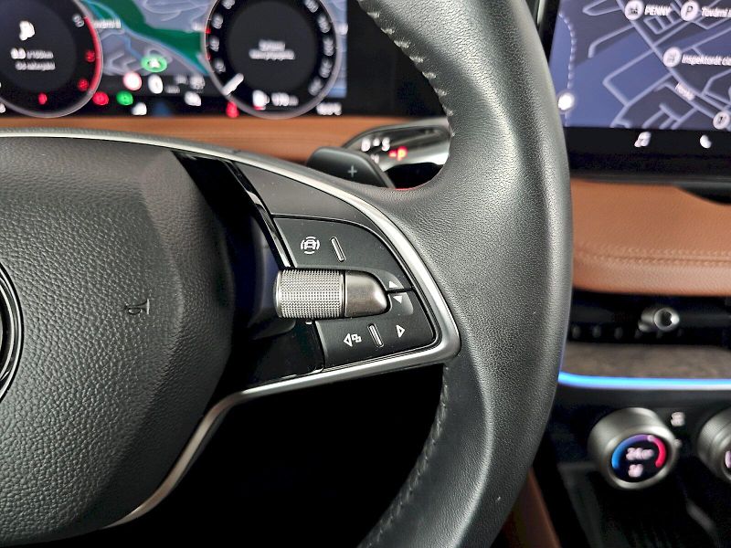 Škoda Superb (2024) 2.0TSI 195KW 4X4 Laurin a Klem - fotka 9 z 34