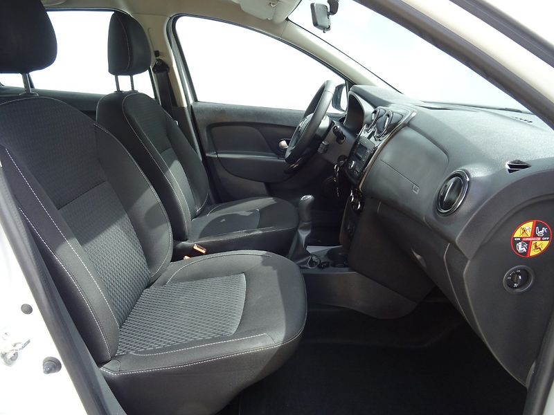 Dacia Logan (2019) 1.0i,1majitelČR,s.kn,klima - fotka 12 z 20