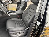 Volkswagen Touareg 3.0Tdi*1-MAJ*DPH*ELEGANCE* - náhled 11
