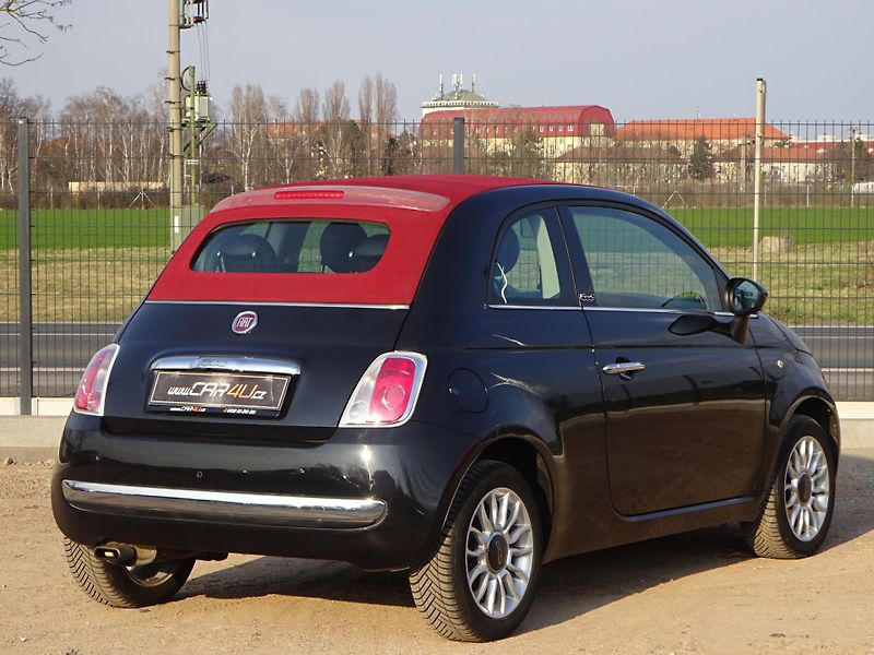 Fiat 500 (2013) 1.2i 51kW Cabrio Lounge - fotka 22 z 28