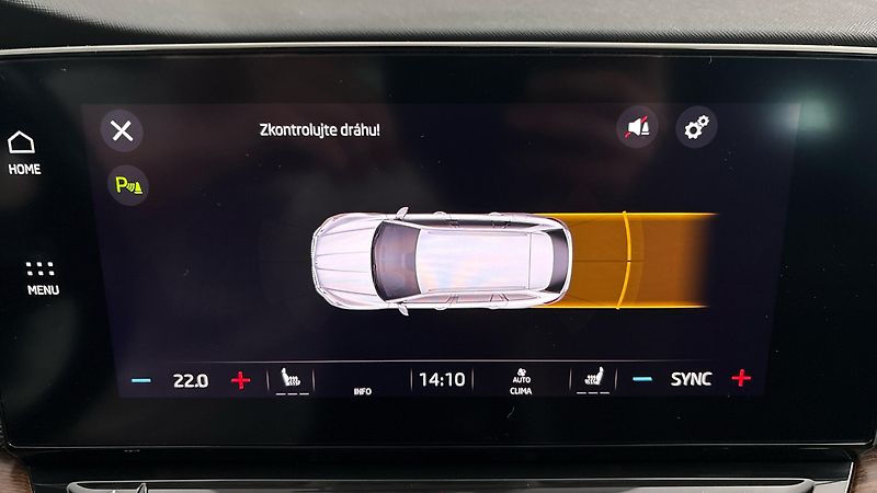 Škoda Octavia 2.0 TDI DSG 4x4 Scout Combi - fotka 12 z 28