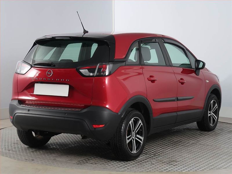 Opel Crossland X (2024) 1.2 Turbo, ČR,1.maj - fotka 5 z 17
