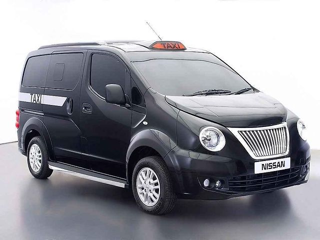 Upravený Nissan NV200 jako taxík pro Londýn.