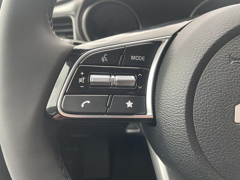 Kia Ceed SW (2025) 1,5T-GDi  TOP 