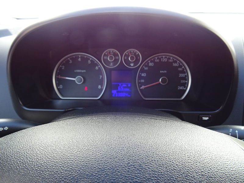 Hyundai i30 (2009) 1.4i,80kW,NovéČR,klima - fotka 9 z 21
