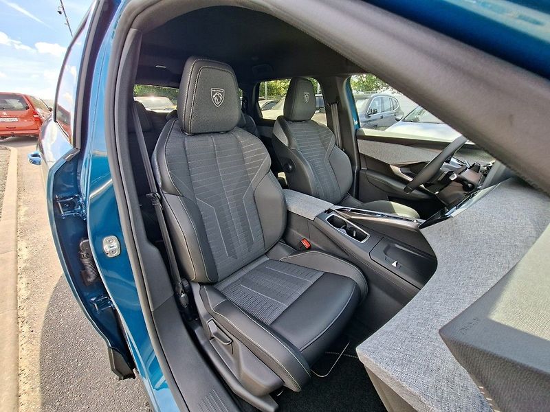 Peugeot 5008 (2026) GT - SUMMER BLUE 145 e-DCS6 - fotka 15 z 30