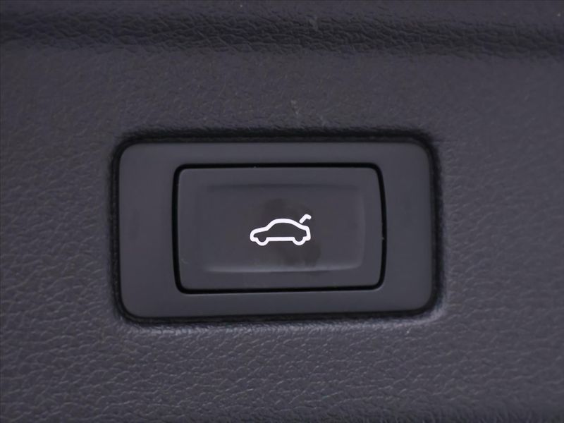 Audi A5 3,0 50TDI 210kW Quattro DPH - fotka 10 z 41