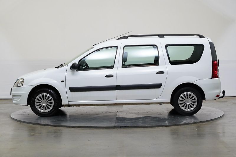 Dacia Logan - fotka 3 z 21