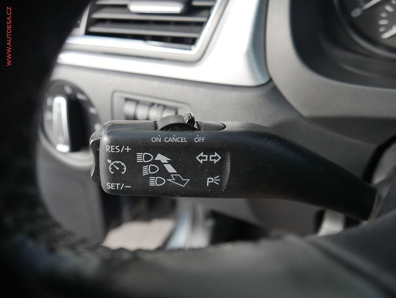 Škoda Rapid (2014) 1.6 TDi, Elegance, STK6/28 - fotka 14 z 17