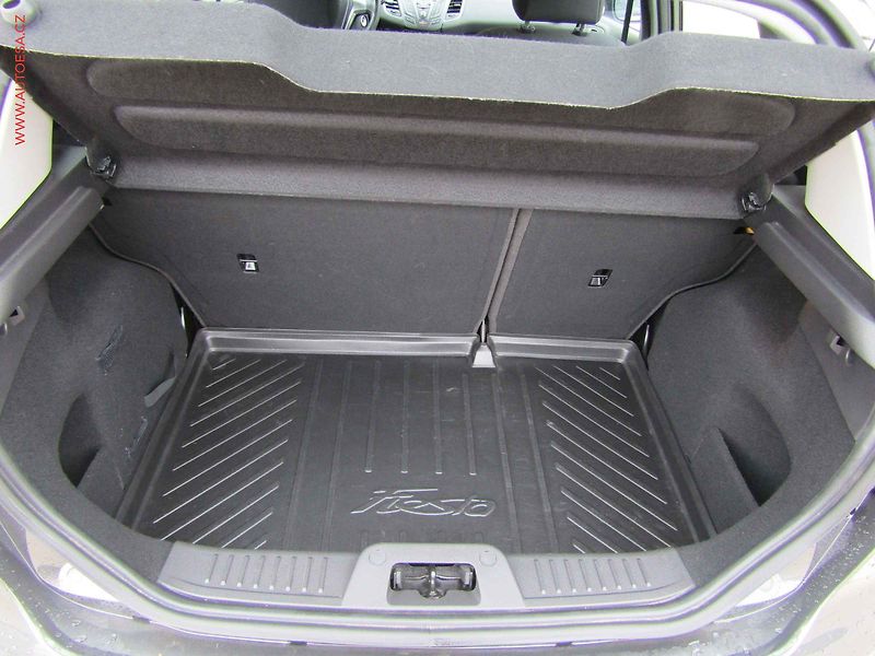 Ford Fiesta (2016) 1.0EB, 1.maj,ČR, AC - fotka 7 z 14