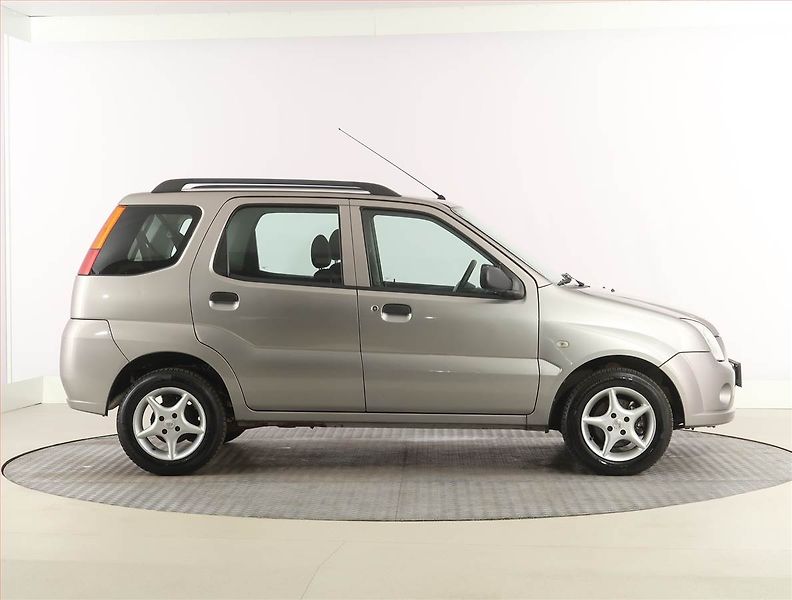 Suzuki Ignis (2004) 1.3, po STK, Tažné, rezervace - fotka 6 z 14