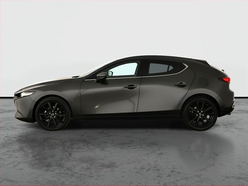 Mazda 3 (2022) 2.0 e-Skyactiv X - fotka 3 z 16