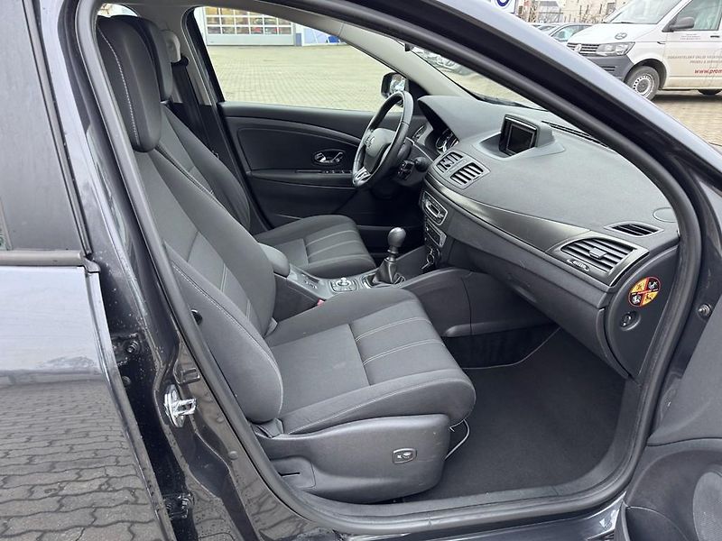 Renault Mégane 1.2 TCe 85 kW navigace, klima - fotka 11 z 18