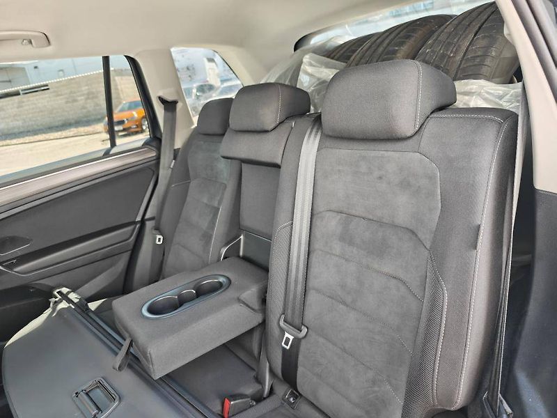 Volkswagen Tiguan Elegance 7DSG 1,5TSi - fotka 8 z 23