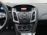 Ford Focus (2012) 1.6 Ti-VCT, Trend, AC, park. - náhled 12