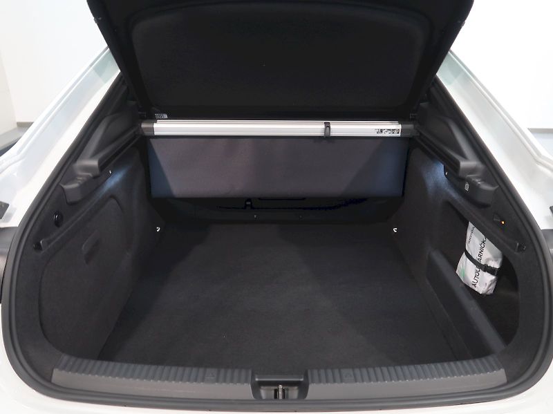 Škoda Superb (2025) SPORTLINE 2.0TSI 195KW DSG WEB - fotka 44 z 46
