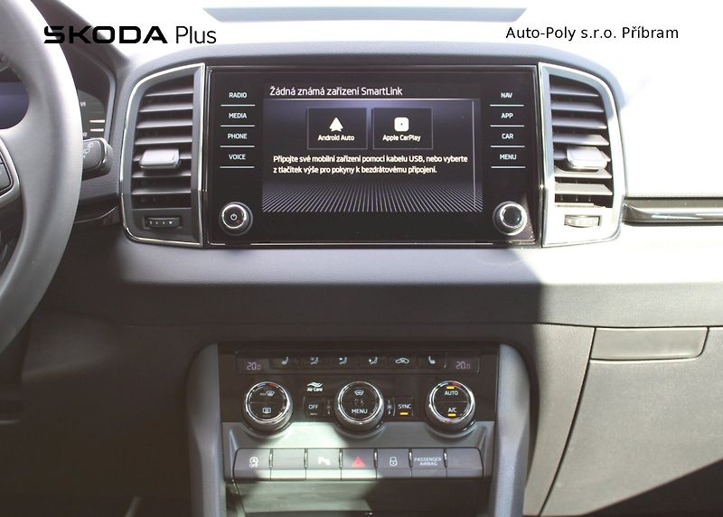 Škoda Karoq (2025) Top Selection 1.5TSI / 110kW 7 - fotka 15 z 24