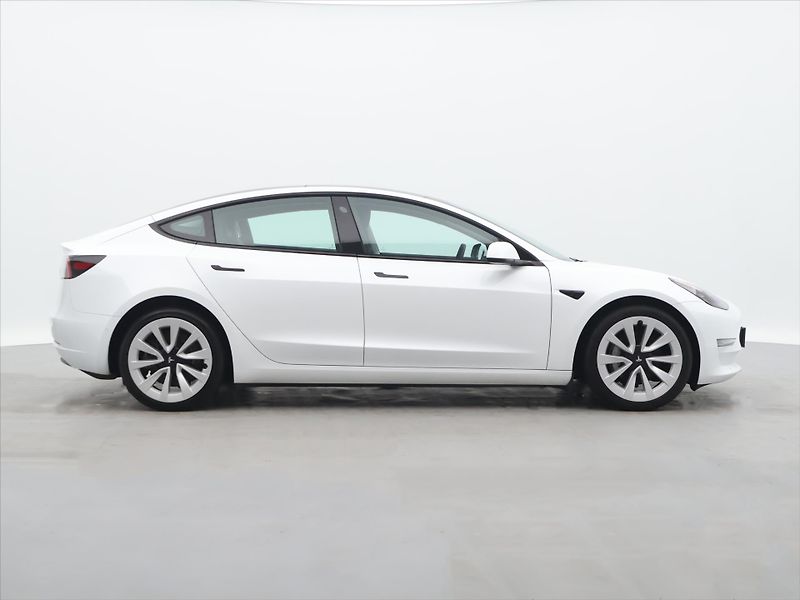 Tesla Model 3 Long Range 75kWh AWD sOH 90% - fotka 8 z 34