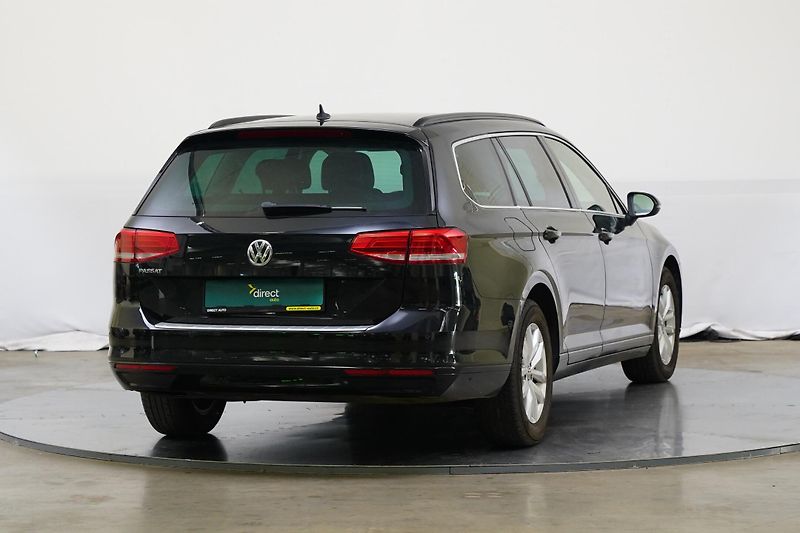 Volkswagen Passat - fotka 3 z 6