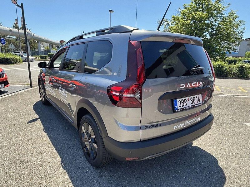 Dacia Jogger (2026) Expression Eco-G 100 7 míst - fotka 3 z 8