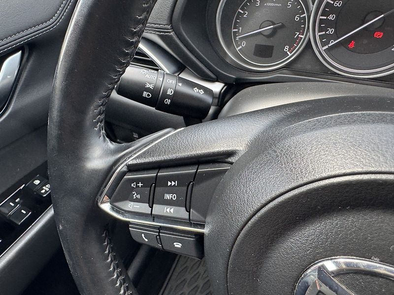 Mazda CX-5 (2017) 2.0 G-165 LED Navi Kamera Blis - fotka 7 z 48