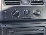 Škoda Roomster (2013) 1.2 TSI, Ambition, TZ - náhled 13